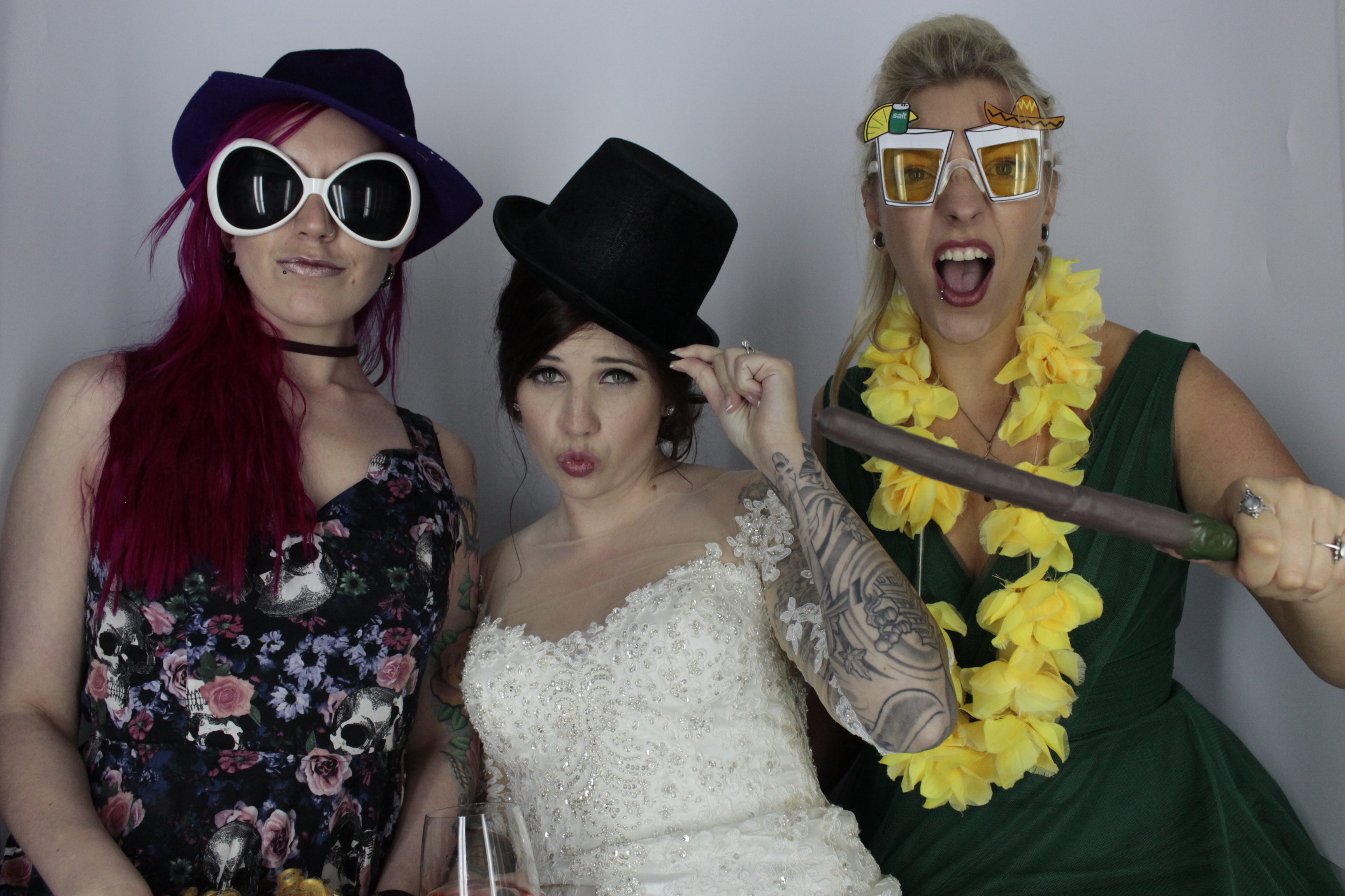 Ben & Kelly's Wedding | View more photos from the event at gallery.myphotoboothexperience.co.uk/u/MyPhotoBoothExperienceLtd/Ben-Kellys-Wedding